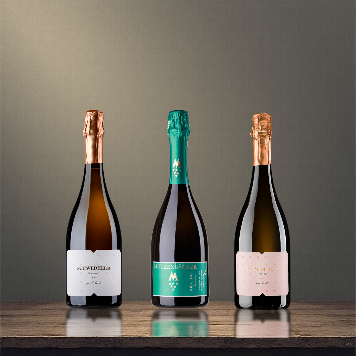 Drei Flaschen Winzersekt Pinot Brut, Riesling Brut von Marie Menger-Krug und Rosé Brut mit Käseplatte, Weingut Schwedhelm im Zellertal"